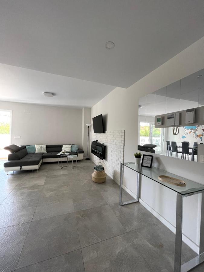 Marbella Centre With Terrace And Pool Appartement Buitenkant foto
